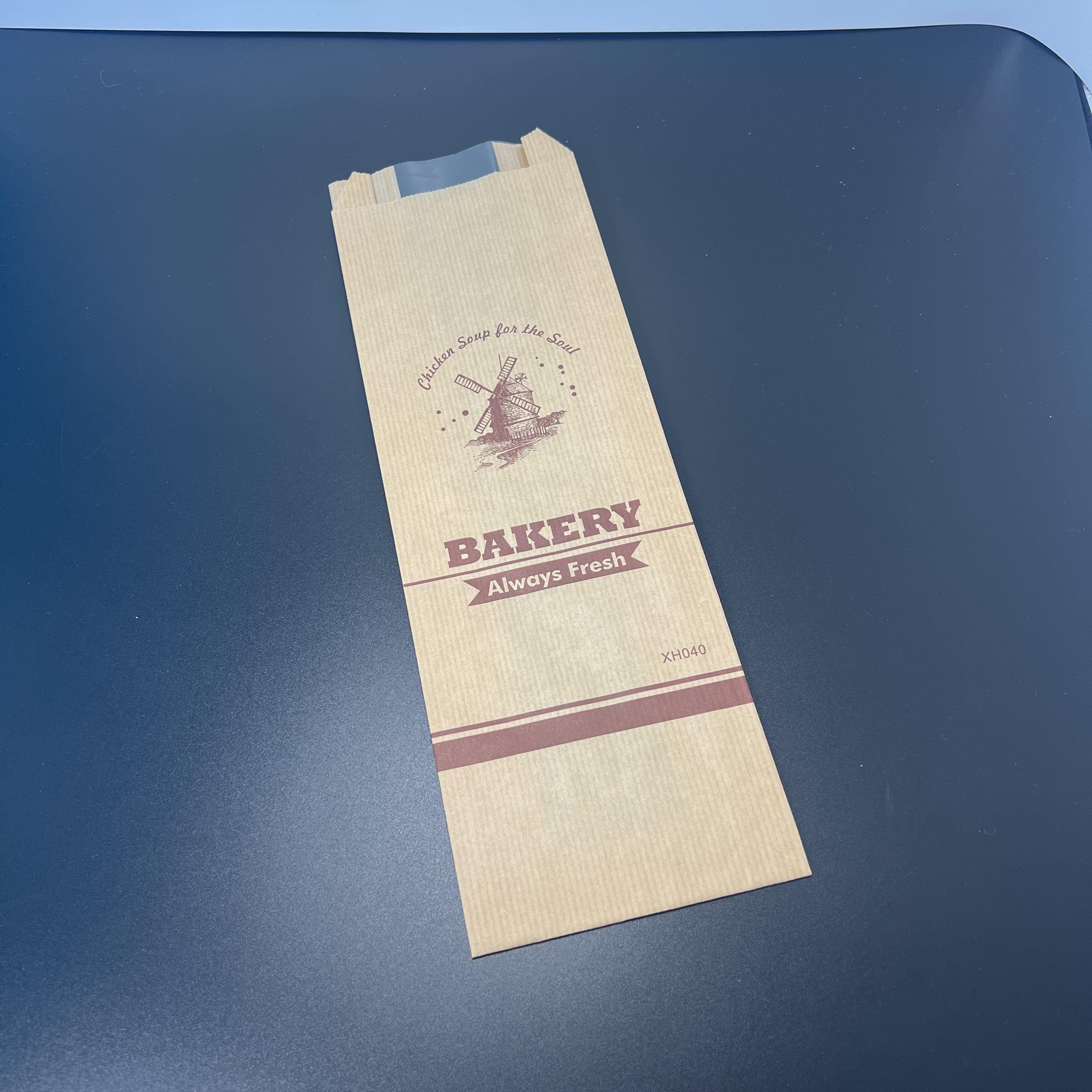 Durable and Easy to Carry Bottom Tip Bread Bag Kraft Paper Baking Storage Bag Oil-proof Paper Bag