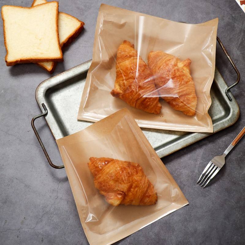 Classic Style Half Film Paper Bread Bag Transparent Kraft Paper for Packaging Desserts Beef Toast Baking Foods Custom Bread Bags