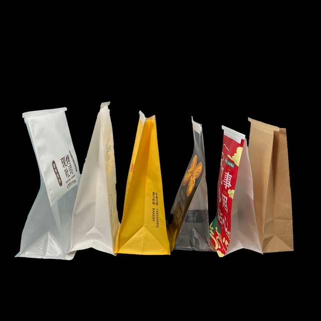 Food Packaging with Window Grease Resistant Coating Baked Toast Bag Wire Seal Recyclable Brown Custom Bread Bag