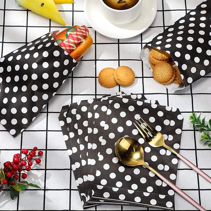 Dot-patterned Paper Food Bags, Cookie and Candy Bags, Sandwich Packaging, Oil-proof Paper Bags
