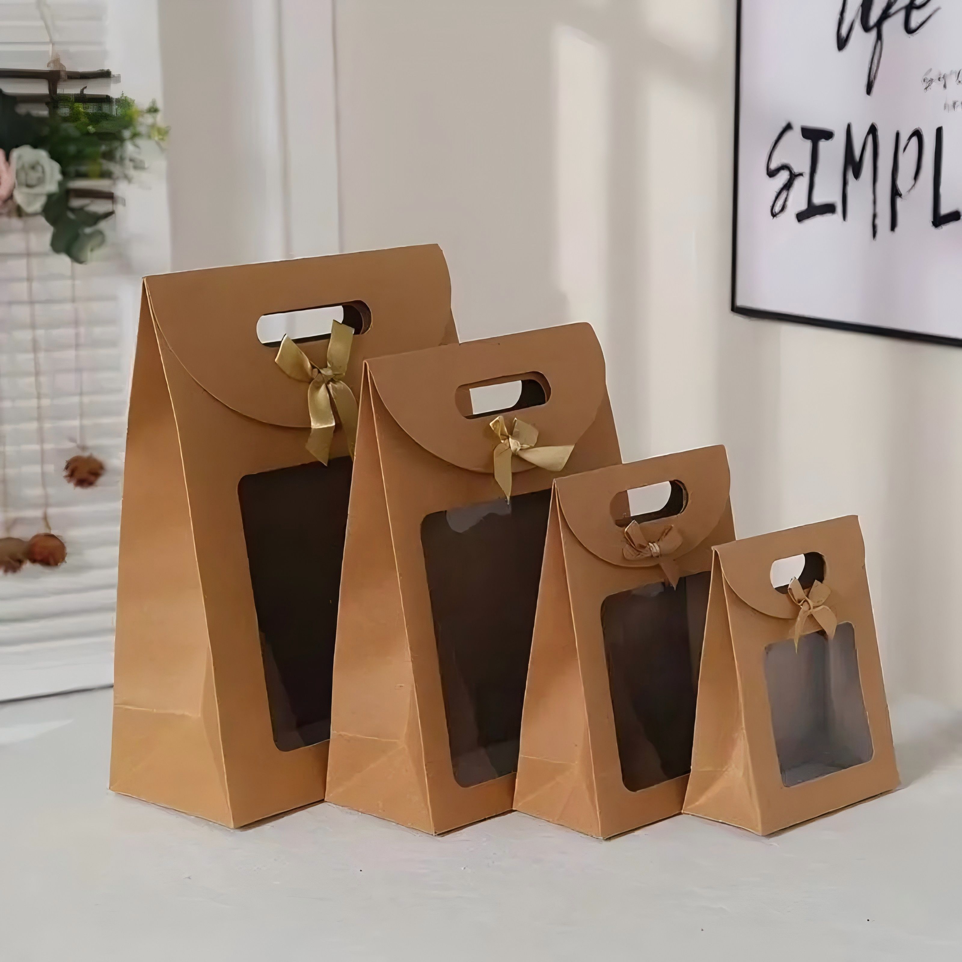 New Style Self-Supporting Kraft Paper Bag Hand-Held Flip Cover for Christmas Valentine's Day Spring Festival Wedding Party Bags