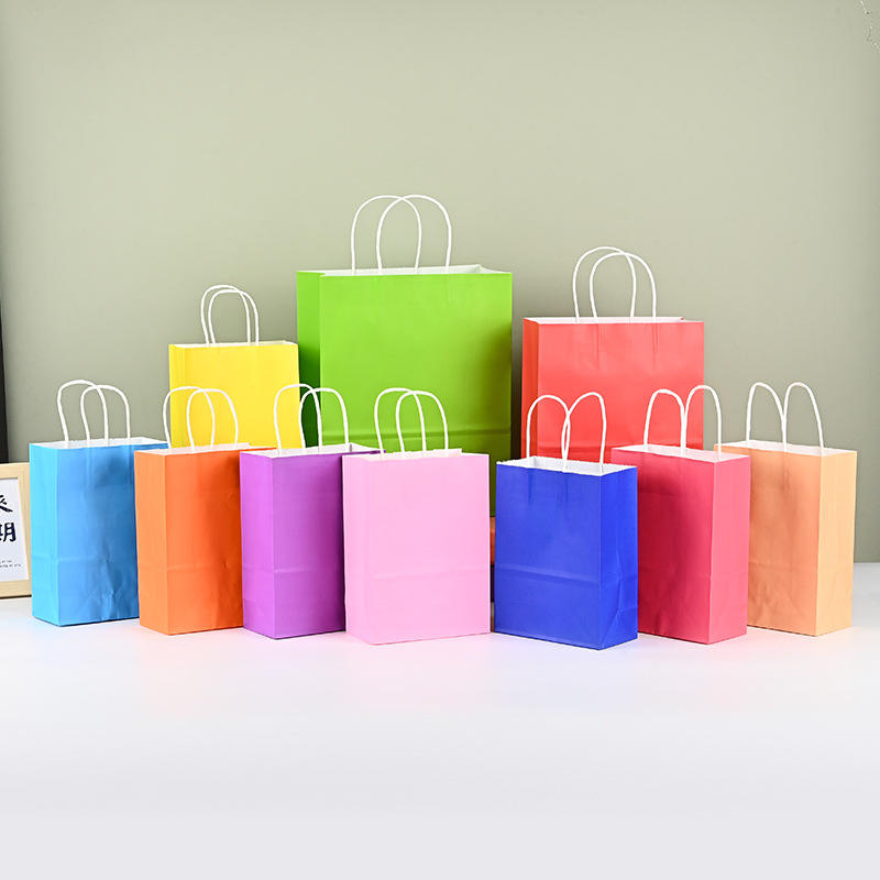 Brown Kraft Paper Gift Bags Handles Bulk for Shopping Birthday Wedding Gifts Cakes Candles Use Ribbon Accessories Exhibitions