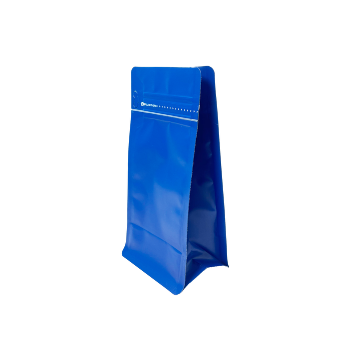 There Are sealed Bags with Aluminum Coating Suitable for Storing Coffee Beans the Design Features an Octagonal Seal Coffee Bags